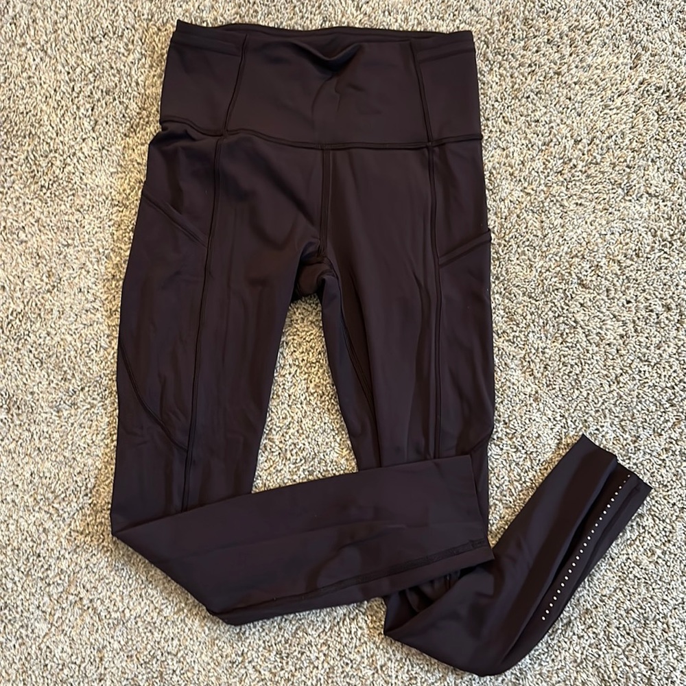 Lululemon fast and free